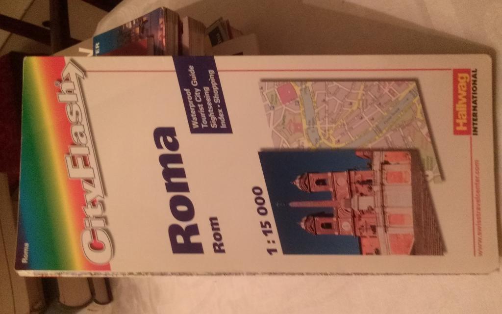 Rom City Flash Hallwag stadskarta : 1:15000