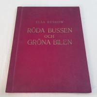Röda bussen och gröna bilen