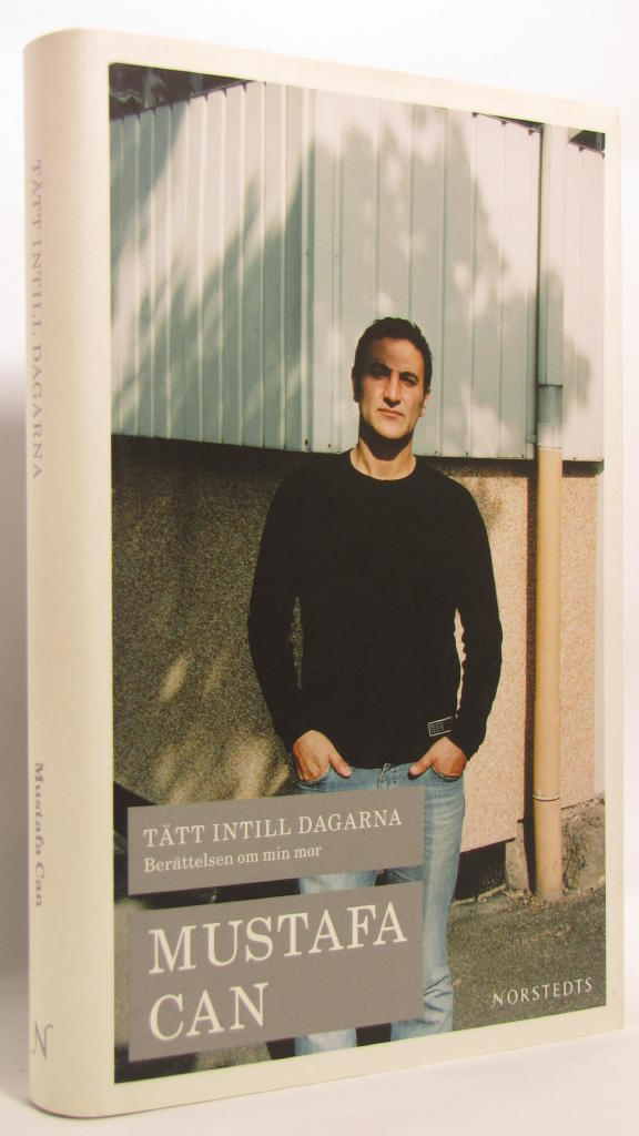 Tätt intill dagarna : berättelsen om min mor