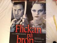 Flickan på bron.